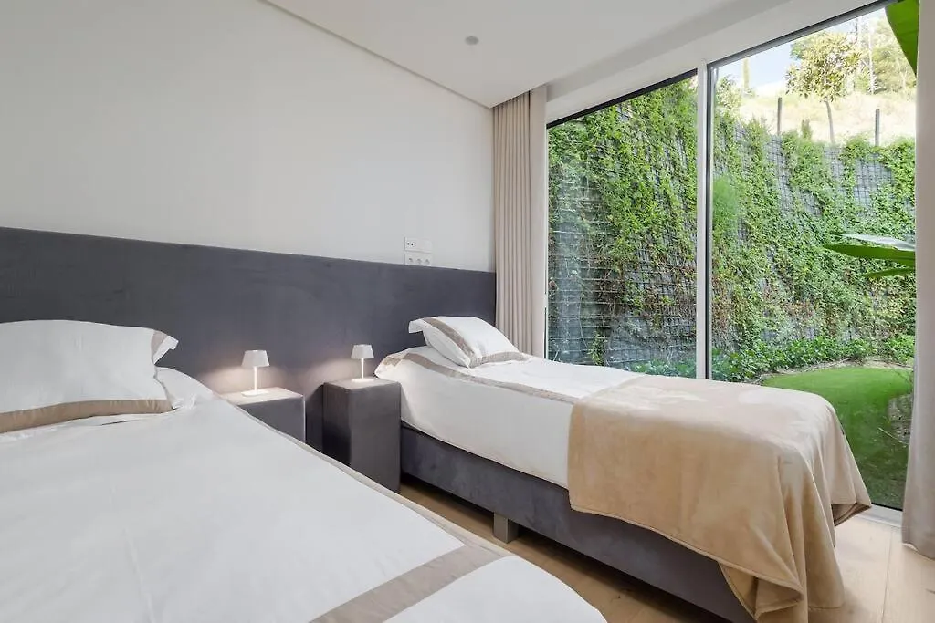 Apartment Stunning 2 Bedroom Palo Alto, Pool + Gym Rdr304 Marbella Spain